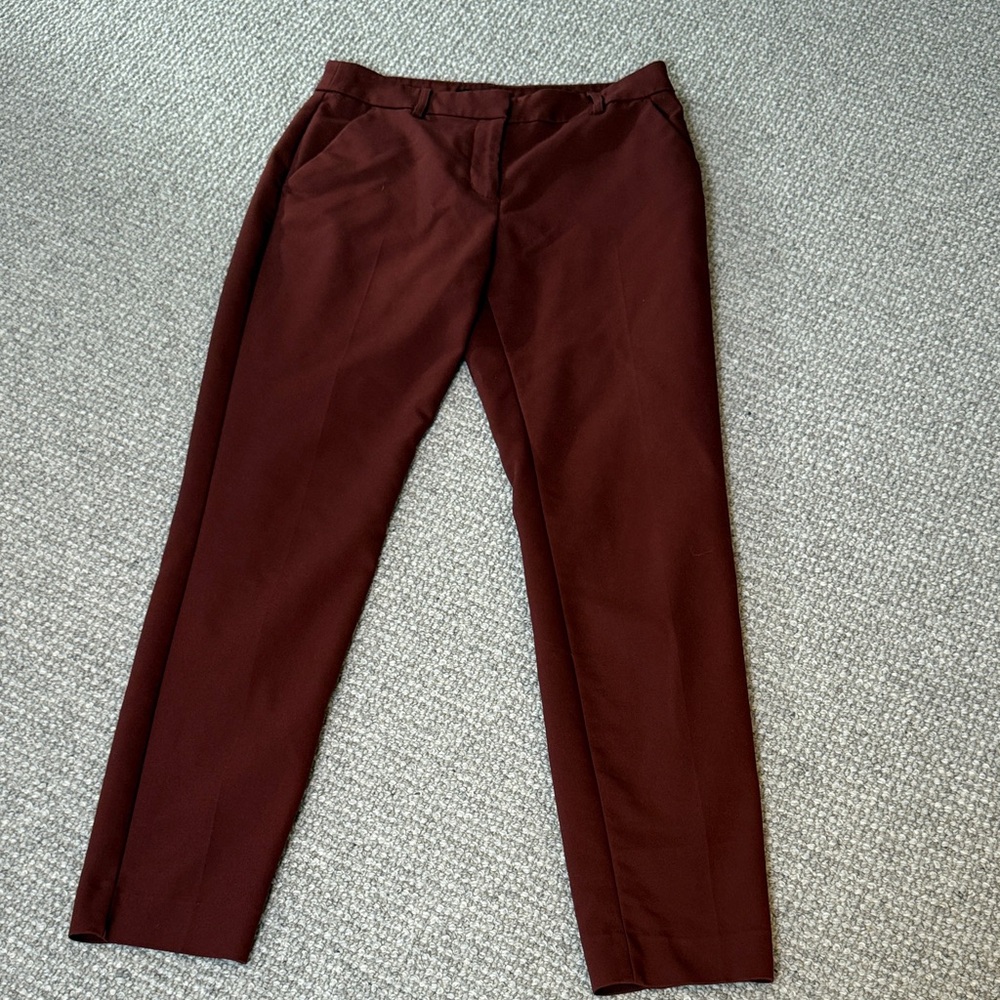 Express Women’s Deep Red Dress Pants. Skinny Columnist